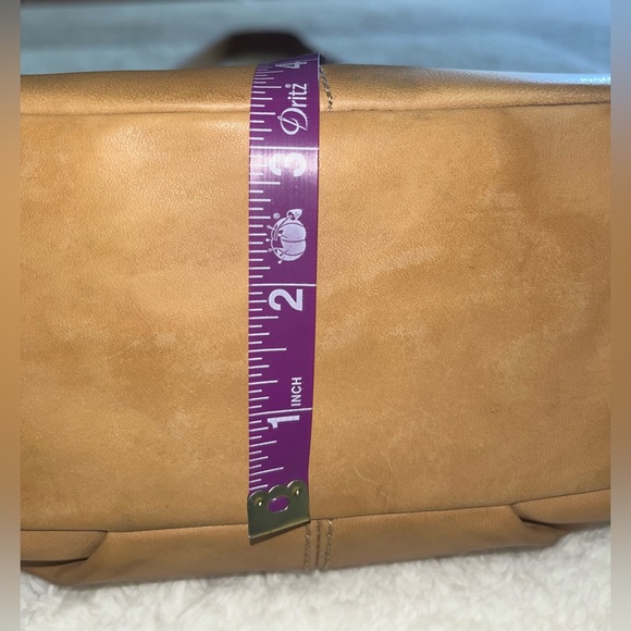 Coach Shoulder Bag Legacy Leather Flap Style F15170 Tan Convertible Cross Body - Picture 3 of 11